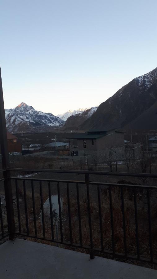 Ekaterine Guest House Kazbegi Dış mekan fotoğraf